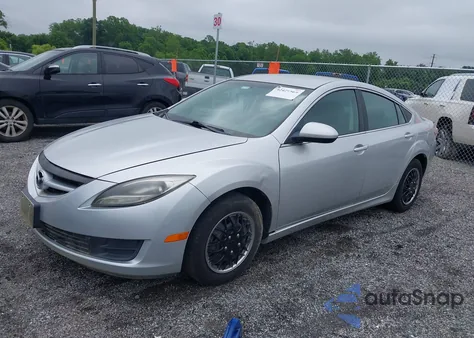 2011 Mazda Mazda6 I Sport z USA, uszkodzony, nr VIN 1YVHZ8BH7B5M09137